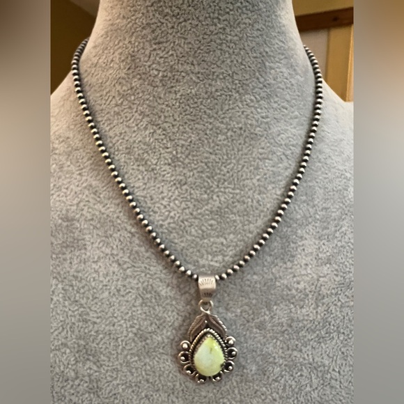 ❤️ 16” 3mm Desert Pearls Native Made Navajo Sterling Silver Made In USA Necklace - Picture 4 of 8